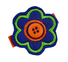 Load image into Gallery viewer, Flower Button Felt Hair Clippie 3 Colors!
