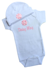 Load image into Gallery viewer, Personalized Embroidered Baby Girls Daisy Bodysuit with Matching Cotton Beanie
