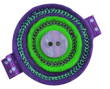 Load image into Gallery viewer, Button Felt Hair Clippie - 4 Colors!
